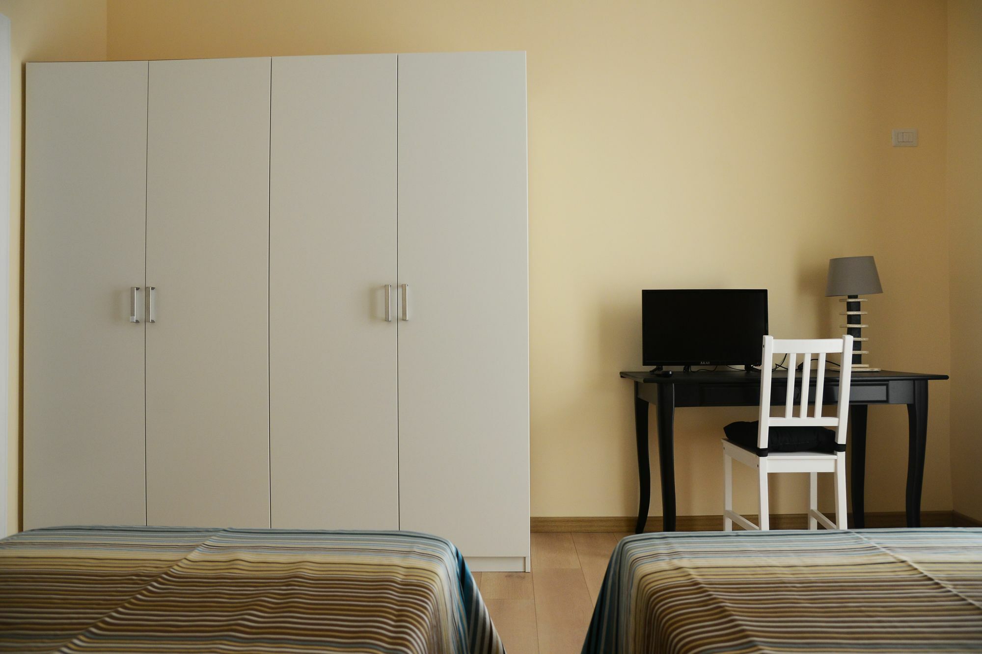 Donnaregina Boutique Apartment Naples Luaran gambar